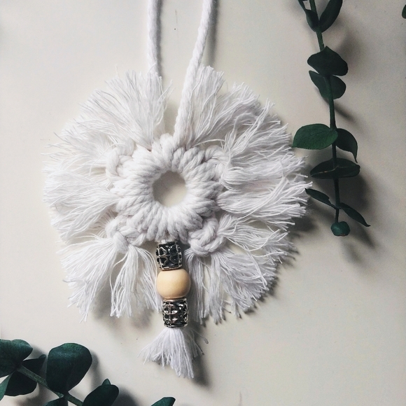 Snowflake Ornaments - Set of 8 - Picture 7 of 9